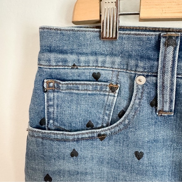 • NWT! • Madewell mid wash denim mini skirt with black hearts print - Picture 4 of 6